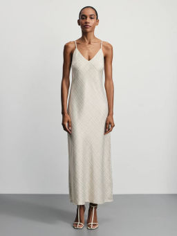 Атласное платье на бретелях / Zarina  фото 3