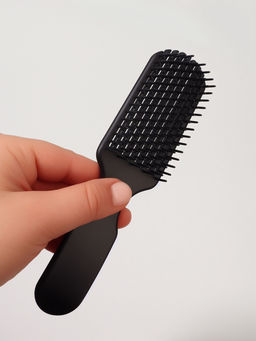 Цена за 2 шт. Расчёска массажная, для сушки волос, 18×4.5 см, чёрная