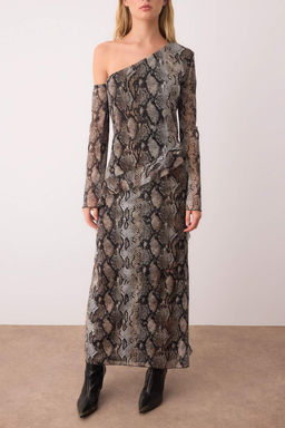 Cok Renkli Animal F?rf?rl? Maxi Ac?k Omuzlu Detayl? Esnek Tul Orme Elbise TWOAW26EL00214 - Trendyolmilla фото 3