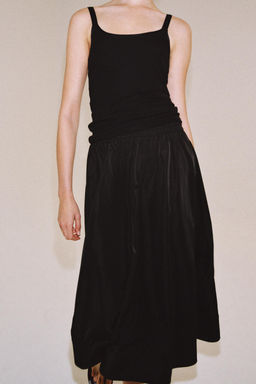 FALDA MIDI CAPA ZW COLLECTION / Negro - Zara фото 6