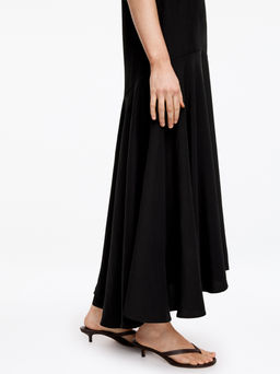 Vestido de cuello halter