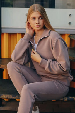 Свитшот с замком овер женский, тауп