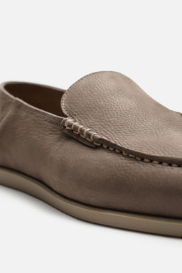 CASUAL LEATHER LOAFERS - Zara фото 6