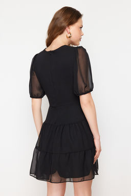 Siyah Belden Ac?lan Volanl? Sifon Astarl? Mini Dokuma Elbise TWOSS24EL00634