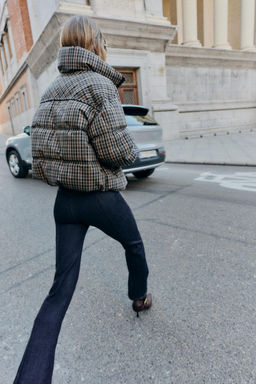 CHECK QUILTED ANORAK - Zara фото 15