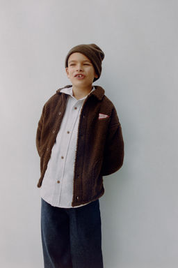 EMBROIDERED FAUX SHEARLING OVERSHIRT - Zara фото 9