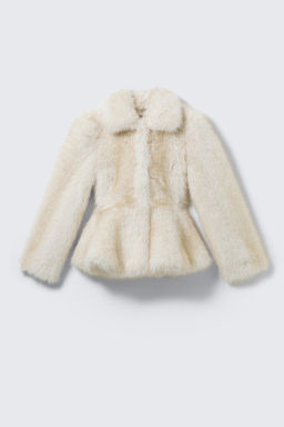 Chaqueta con bajo peplum de piel sint?tica