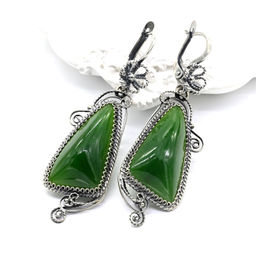 Серьги нефрит 18*44мм.