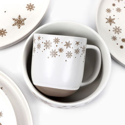 Кружка керамическая новогодняя Снежная сказка, 400 мл, ручная работа - Дорого внимание фото 3