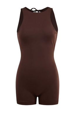 Kahverengi Sorfcu Kapl? S?rt Detayl? Regular Sort Mayo TBESS25MA00006