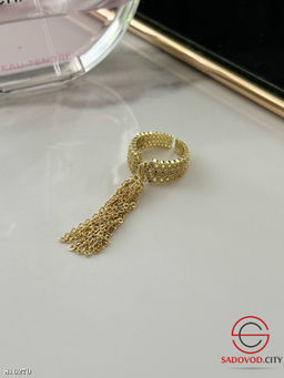 Кольцо с подвесными цепочками