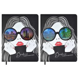 Дневник школьный арт. 59019 / 15 ДЕВУШКА В ОЧКАХ