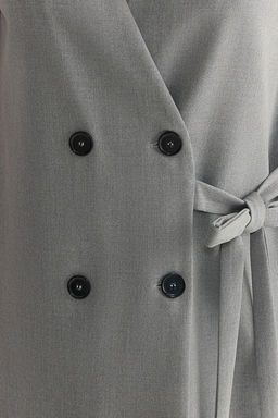 TRENDYOLMILLA Gri Oversize Baglama Detayl? Poliviskon Dokuma Yelek TWOSS25YE00013 фото 3