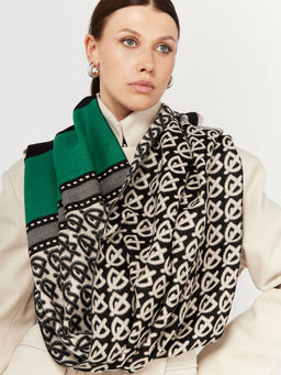 в составе ШЕСТЬ и КАШЕМИР Большой, мягкий, теплый однотонный двусторонний палантин