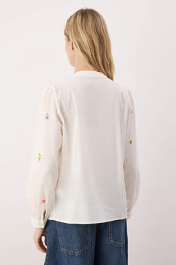 Ekru Cicek Nak?sl? Oversize Dokuma Gomlek TWOSS23GO00152