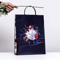 Цена за 5 шт. Пакет Изящный букет, мягкий пластик, 40 х 30 х 9 см, 140 мкм