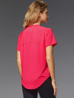 Спортивная футболка свободного кроя