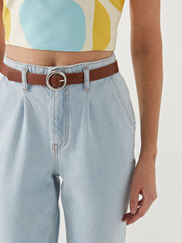 Beli Kemerli Mom Fit Kad?n Jean Pantolon
