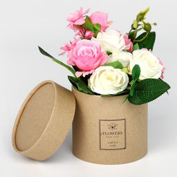 Шляпная коробка из крафта Flowers, 12 х 12 см