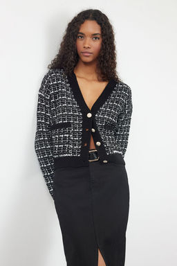 Siyah Tuvit Gorunumlu V Yaka Simli Triko H?rka TWOAW25HI00240