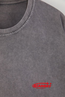 TRENDYOL MAN Antrasit Buyuk Beden Oversize Eskitme/Soluk Efekt Galaksi Bask?l? T-Shirt TMNSS25BF00039 - Trendyolmilla фото 4