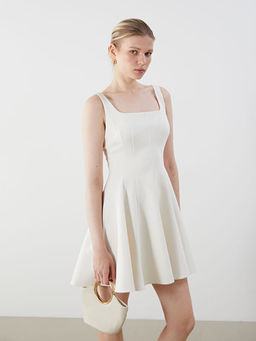Kare Yaka Peplum Mini Elbise