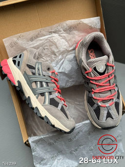 Женская кроссовки весенние - Bruno фото 3