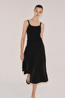 FALDA MIDI CAPA ZW COLLECTION / Negro