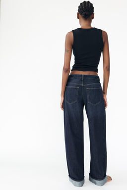 RELAXED FIT FOLD-UP LOW-RISE JEANS - Zara фото 15