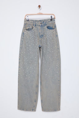 TRENDYOLMILLA Mavi Inci Detayl? Tasl? Normal Bel Barrel Skater Jeans TWOSS25JE00028