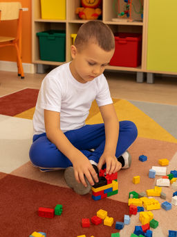 Штанишки детские васильковые с лампасами