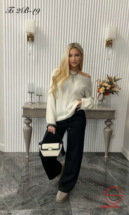 Свитер женский оверсайз