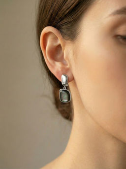 d2366c2e77845f8053ba16c7640e3ae73vujt3neo7mlewrza6