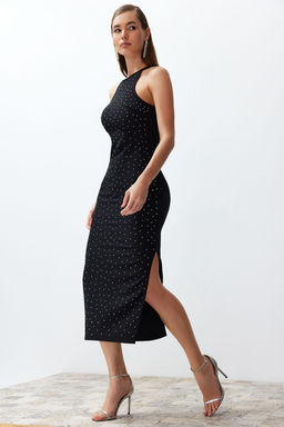 TRENDYOLMILLA Siyah Vucuda Oturan Parlak Tasl? Dokuma S?k Abiye Elbise TPRSS24EL00128 фото 2