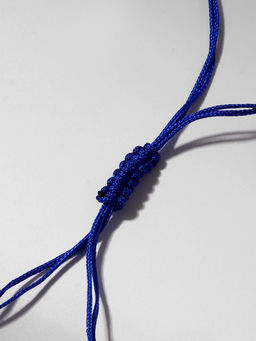 Цена за 2 шт. Браслет-оберег «Детский» глазик в плетении, синий в чернёном серебре, d=4 см