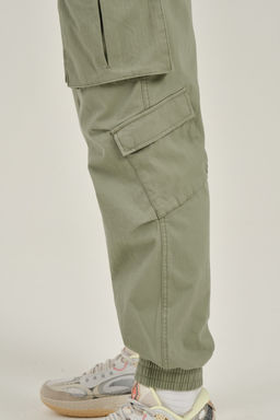 Брюки карго Зеленый