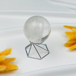 Шар из Горного Хрусталя на подставке