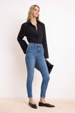 Mavi Yuksek Bel Ekstra Esnek Skinny Vucudu Saran Jeans TWOSS26JE00155 - Trendyolmilla фото 4