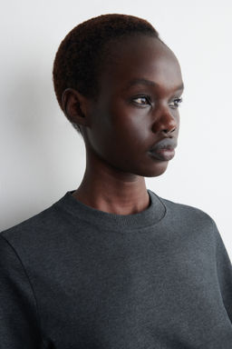 CAMISETA DE CORTE LIMPIO REGULAR FIT - H&m фото 6