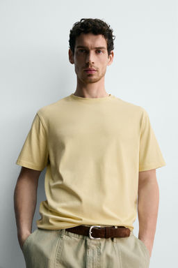 CAMISETA MEDIUM WEIGHT MANGA CORTA / Amarillo