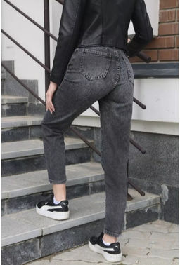 Джинсы укороченные мом бананы