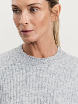 Джемпер в рубчик с рукавом 3/4 / Zarina  фото 7