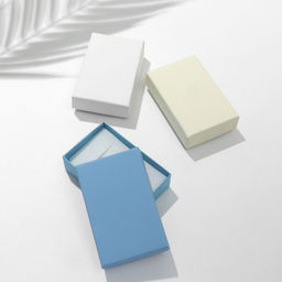 Цена за 6 шт. Коробочка подарочная под брошь «Классика» нежность, 5×8, МИКС, вставка белая