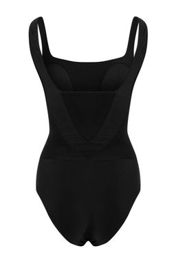 Siyah Dokulu Kare Yaka Kapl? Incelten Etki Regular Mayo TBESS26MA00049