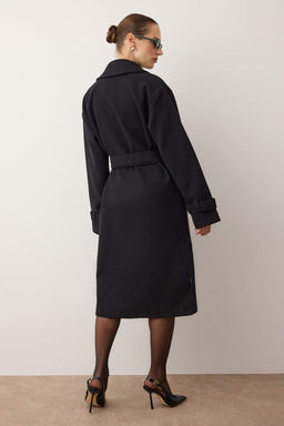 Trendyolmilla Koyu Kahverengi Oversize Genis Kesim Kemerli Uzun Yunlu Kase Kaban TWOAW22KB0015  фото 43