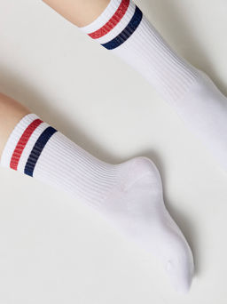 Цена за 2 пары. Носки Классические CONTE ACTIVE Хлопковые носки с яркими полосками из люрекса белый-красный - Conte elegant фото 6