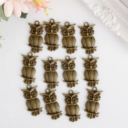Цена за 12 шт. Металлический элемент, декоративная подвеска «Арт Узор. Сова на ветке», под латунь, 2.2×1.7 см