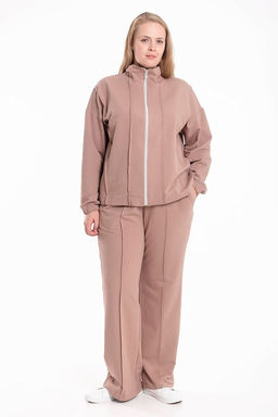 Костюм М325299к Св. коричневый