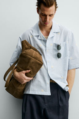 CAMISA RELAXED FIT BORDADO FLOR / Celeste - Zara фото 5