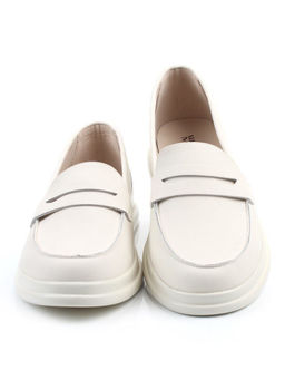 03-M37-11 MILK Лоферы женские (натуральная кожа)